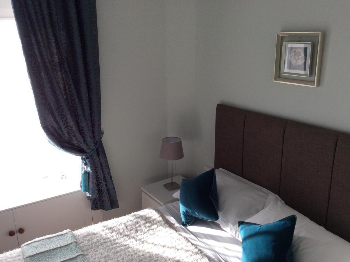 Pitcullen Guest House Perth Room photo